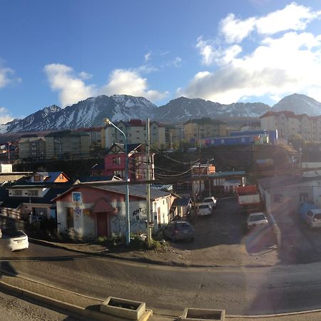 Patagonia Austral Apartamentos Ushuaia Exterior photo